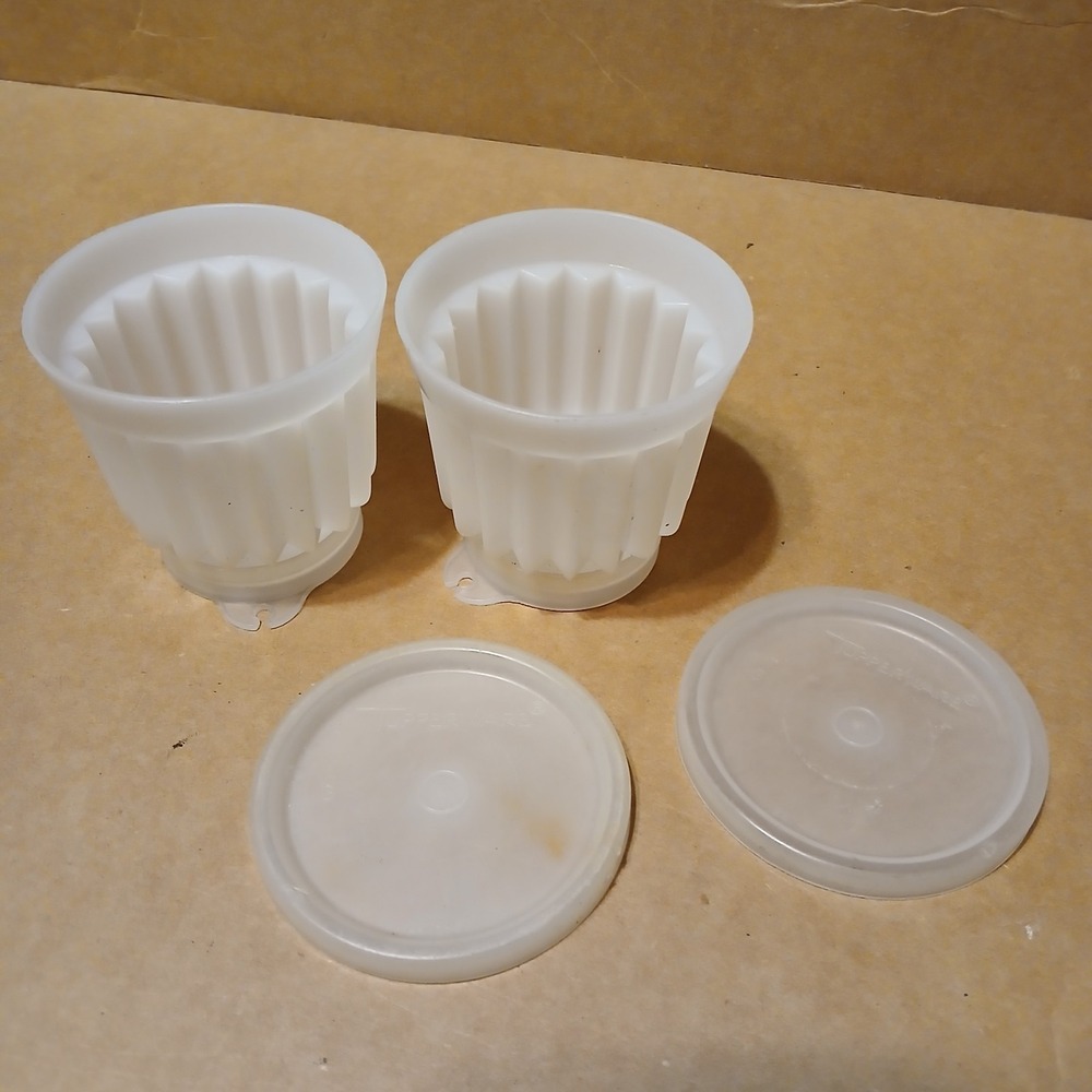 Vintage Tupperware Jel-ette Jello Dessert Mold Cup With Seals White 4pc Set